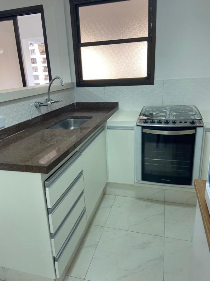 Apartment Pitangueiras 2, Dois Dormitorios, Piscina Aquecida, 100 M Da Praia, Duas Vagas De Garagem, Completo